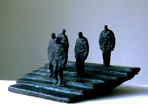 Fotograf: Eget foto
Værk  titel: Trappe 
Værk  type: Skulptur 
Materiale: Bronze 
Størrelse: 17 x 30 x 25 cm. 
Færdiggjort: 1999 