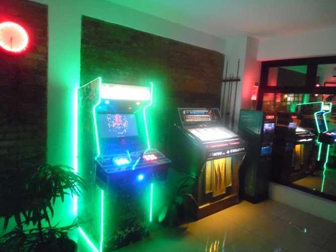 COOL BOSS GAME ROOM COSTA RICA