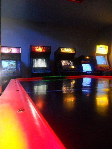 GAMIFICATION-COOL-COMPANY-RETRO-GAME-ROOM.jpg