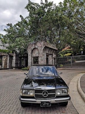 MERCEDES LIMOUSINE LOS SUENOS RESORT COSTA RICA