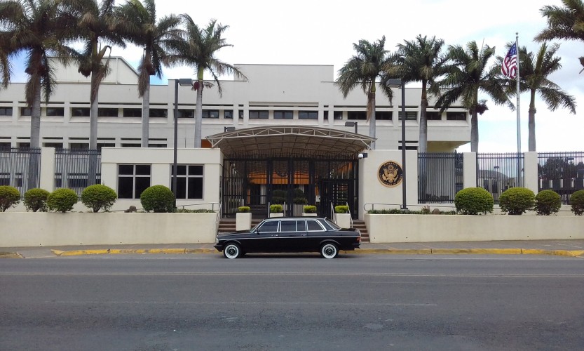 US-Embassy-San-Jose-Costa-Rica-LIMOSINA.jpg